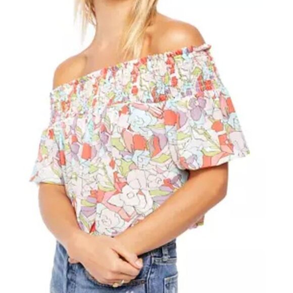 Free People Off Shoulder Bubble Crop Top Light Floral Print Smocked Small - Picture 1 of 12